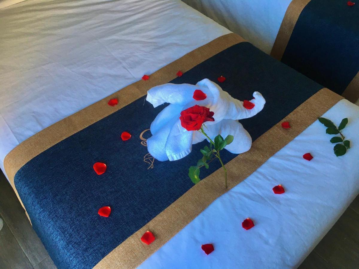 Calla Hotel Hoi An Bagian luar foto